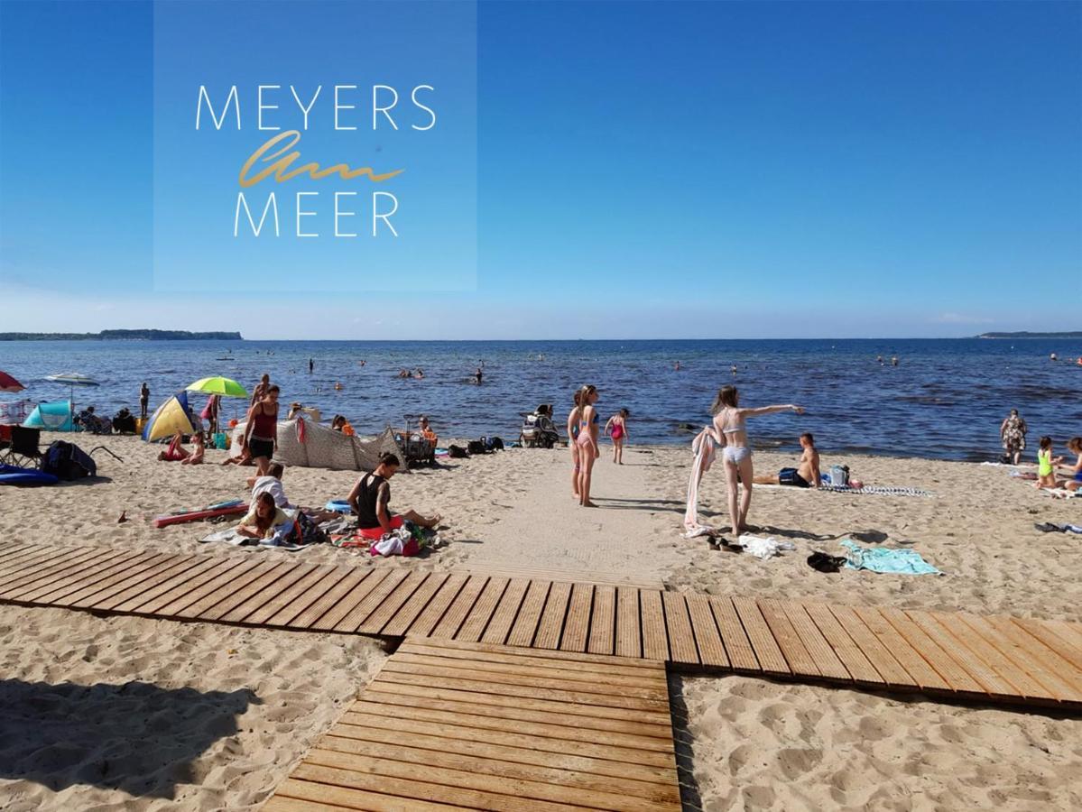 Schickes Holzchalet "Henk" - Mit Kamin - Ostsee Strand 500M - 4 Personen - By "Meyers Am Meer" Zierow Exterior photo